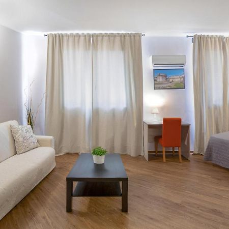 Al Borgo Aparthotel Sarzana Ngoại thất bức ảnh